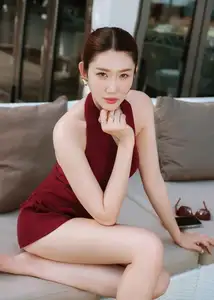 Actress Thuy Ngan and Vo Canh: Love Story, Career, and Memorable Moments-6