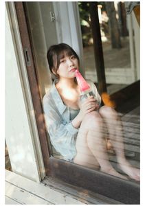 Mio Ishikawa Fresh Summer Glow in Lively Photo Series-2