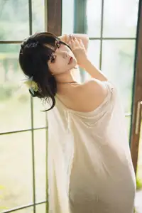 Coser yuuhui - Spring Song Part01: Ethereal Beauty by the Window, Awakening the Senses.-18