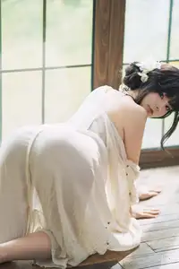 Coser yuuhui - Spring Song Part01: Ethereal Beauty by the Window, Awakening the Senses.-13