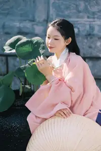 Graceful Vietnamese Beauty: Young Woman in Traditional Attire, Embodying Cultural Heritage and Ao Dai Charm 1000024460-15