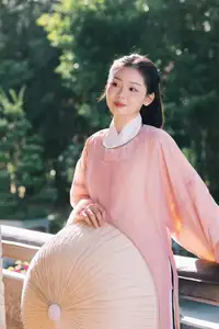 Graceful Vietnamese Beauty: Young Woman in Traditional Attire, Embodying Cultural Heritage and Ao Dai Charm 1000024460-10