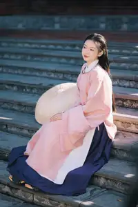 Graceful Vietnamese Beauty: Young Woman in Traditional Attire, Embodying Cultural Heritage and Ao Dai Charm 1000024460-6