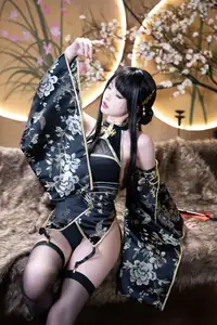 Coser Qing Shui You Nai: Jin Zhi Yu Ye – Captivating Oriental Elegance-18