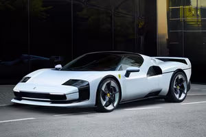 Discover Ferrari SC40: Bespoke Supercar Honoring Legendary F40 Heritage from Ferrari Special Projects-0