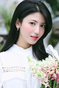 VGU No.58: Elegant Beauty of a Vietnamese Girl: Gentle, Pristine Smile in Sunlight.-5
